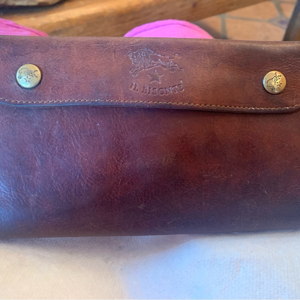 IL Bisonte VINTAGE Ladies Wallet w 8 Credit Card Slots. Italian Leather